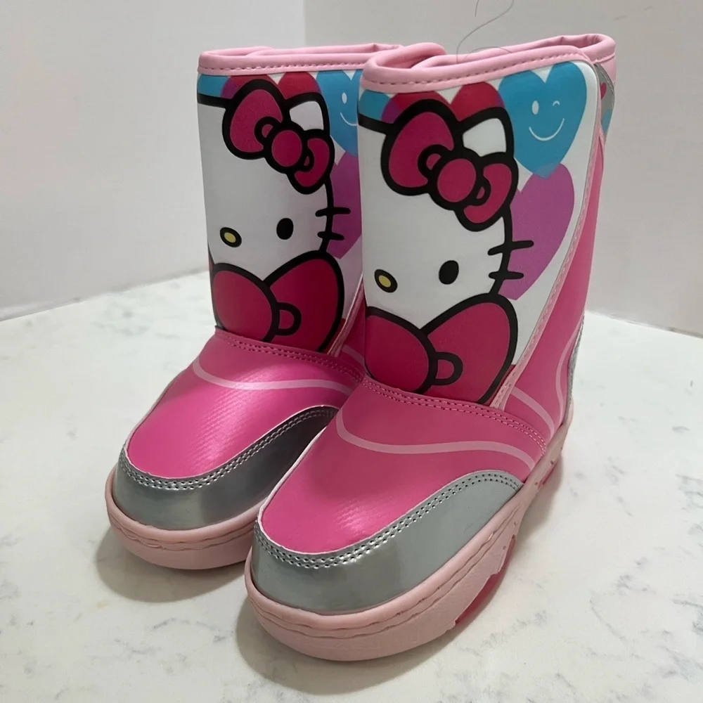 Hello Kitty Pink and White Bag Interior